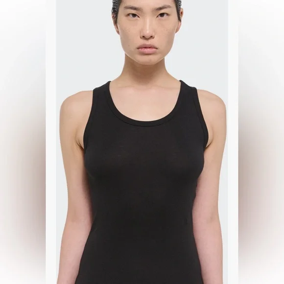 Black Sleeveless Dress - Picture 4 of 5